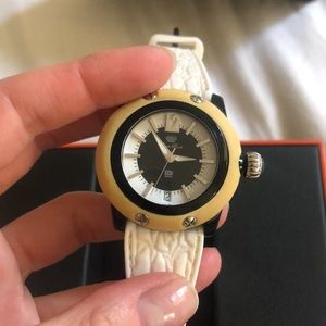 Glam rock Miami Beach water res. 10 atm white watch with box